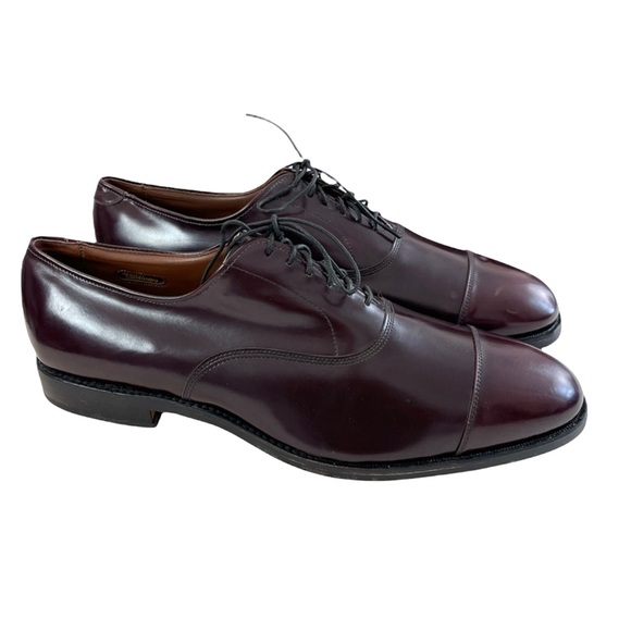 Allen Edmonds Other - Allen Edmonds Park Avenue Burgundy Cap Toe Oxford
